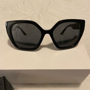 Prada SPR 24XS Black Polarized Grey Italian Made Angular Women's Sunglasses